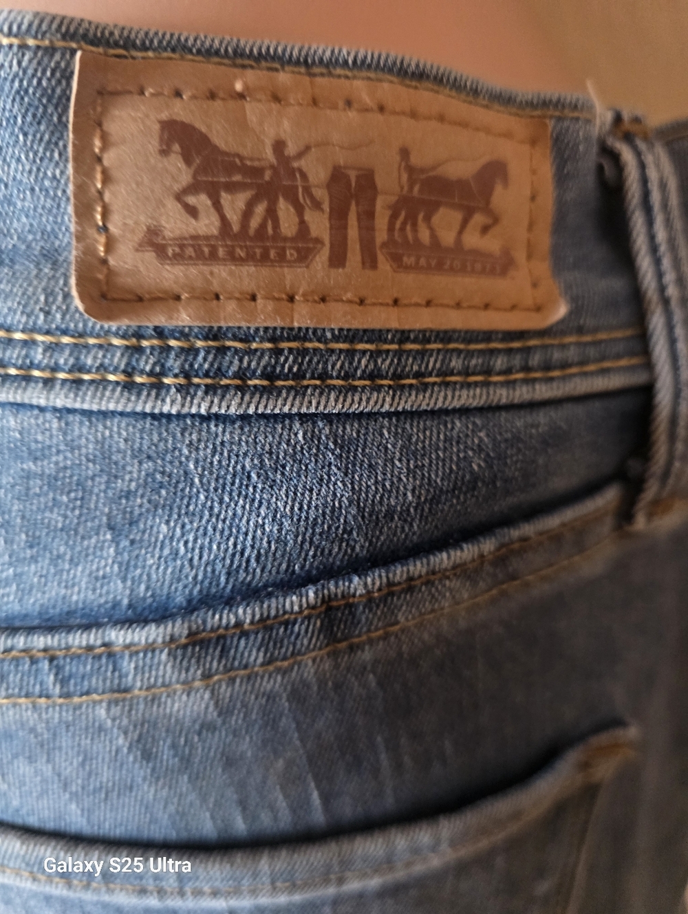 Levi’s 512 Rare Black Tab  Perfectly Slimming Jeans Women’s  W 30" L 30" - Picture 11 of 16